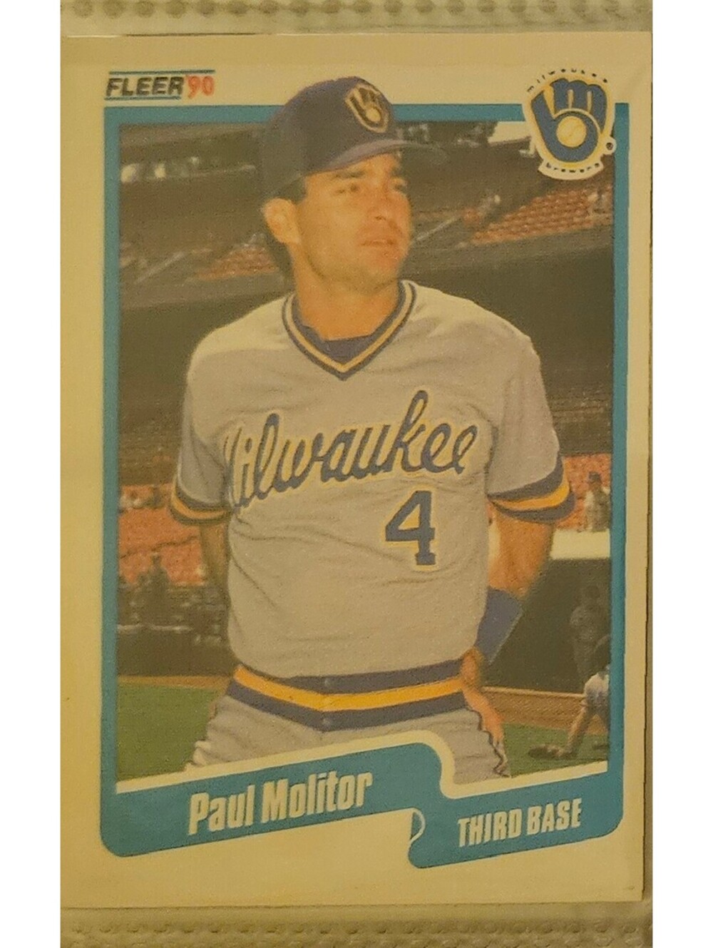 1990 Fleer Baseball - #330 - Paul Molitor - Milwaukee Brewers